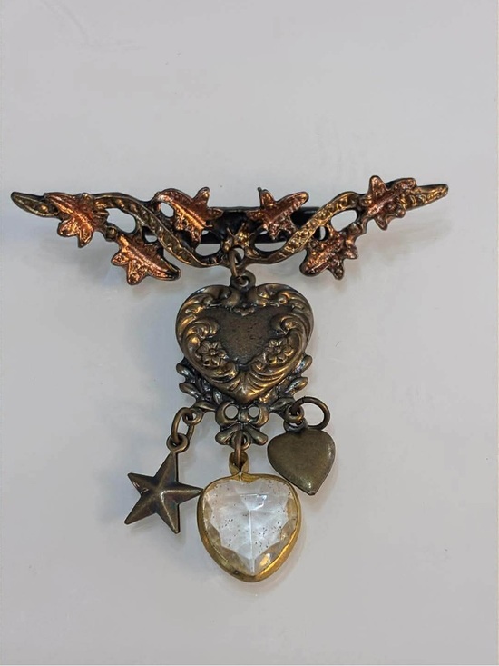 Jewelry - Vintage Heart and Star Charm Brooch — Gold & Copper Tones
